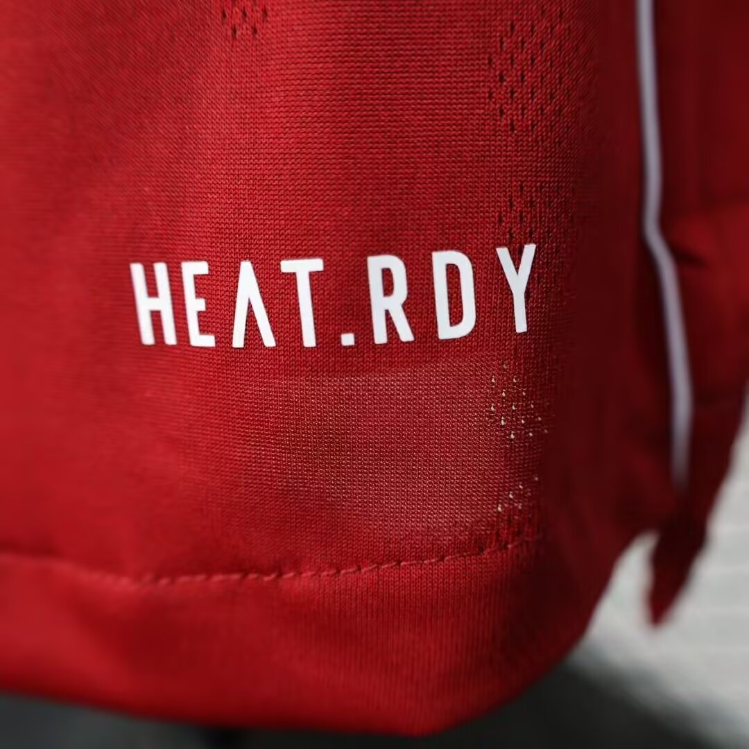 2025/2026 Liverpool Home Long Sleeve Jersey(Player Version)