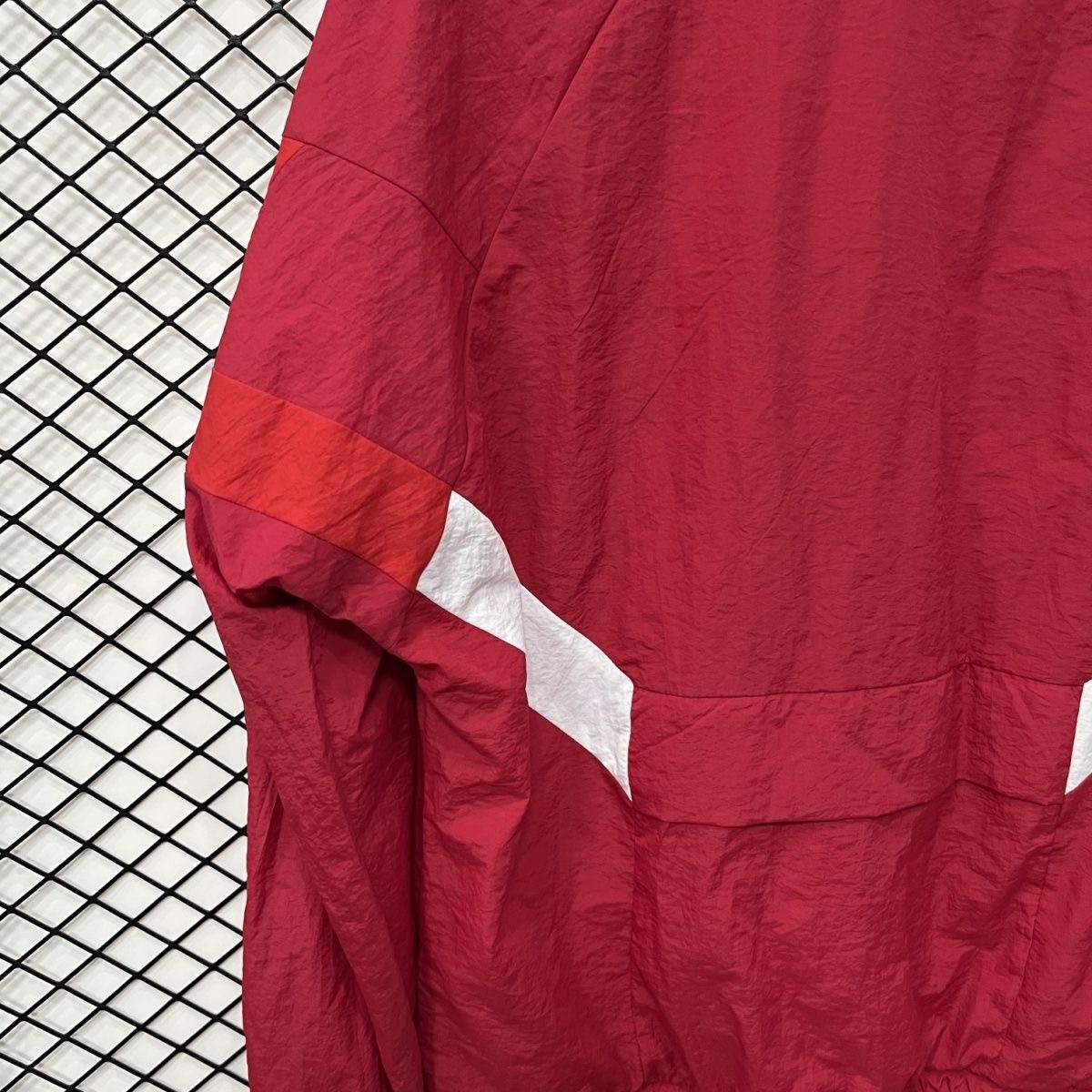 25/26 Bayern Munchen Red Windbreaker Football Shirt