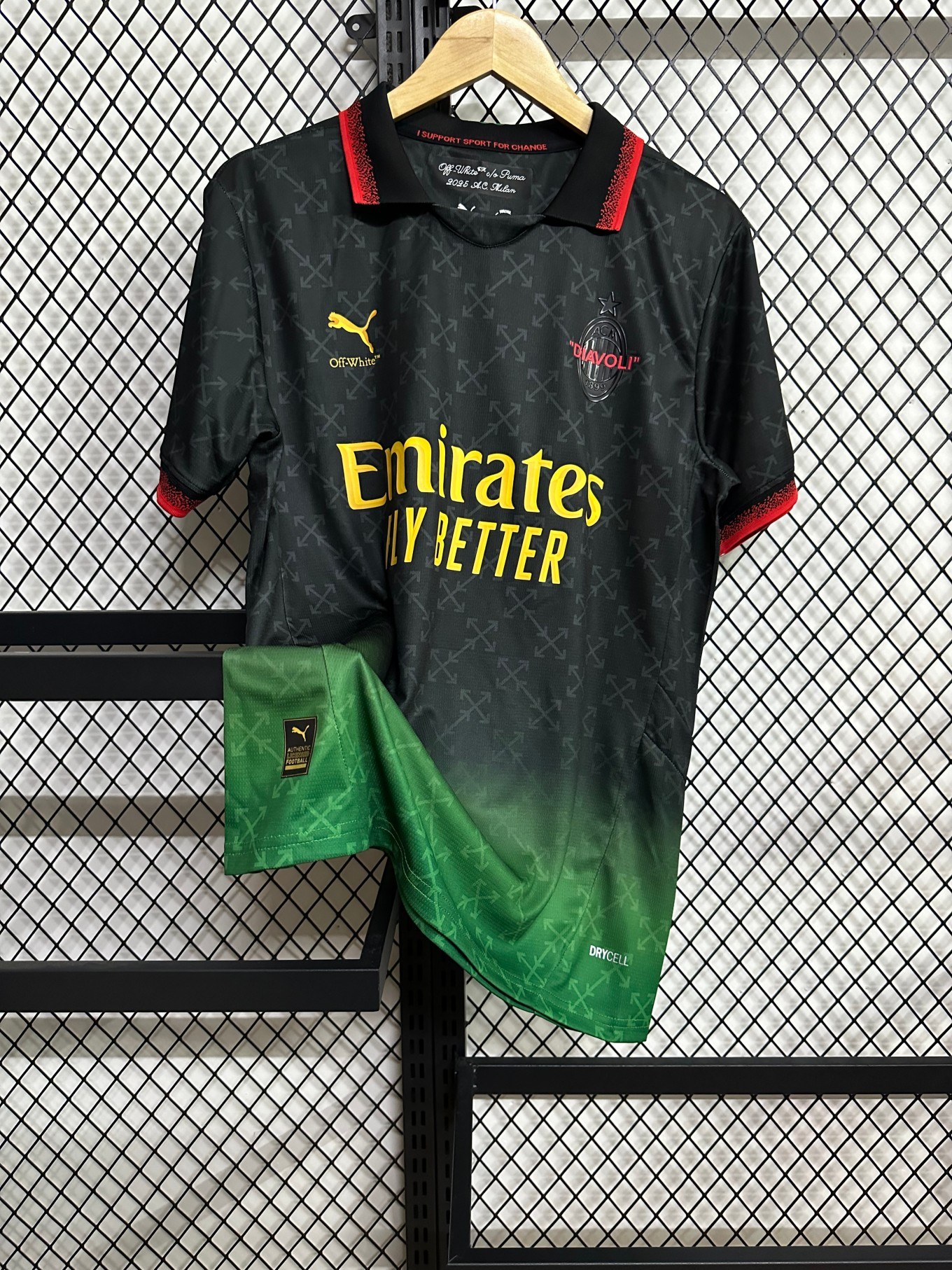 2025/2026 AC Milan 4th Away Football Shirt( Fans Edition )