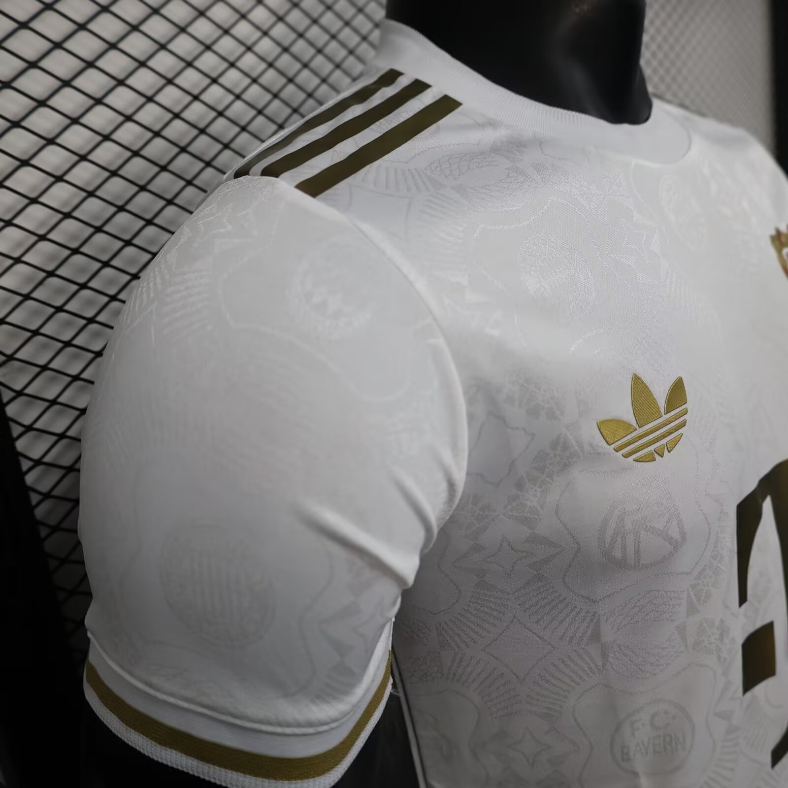 25/26 Bayern Munchen 125th Anniversary Jersey(Player Version)