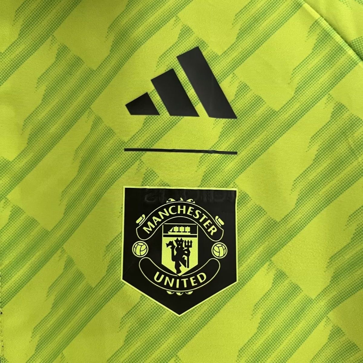 2024/2025 manchester united (black-green) Reversible Windbreaker Football Shirt