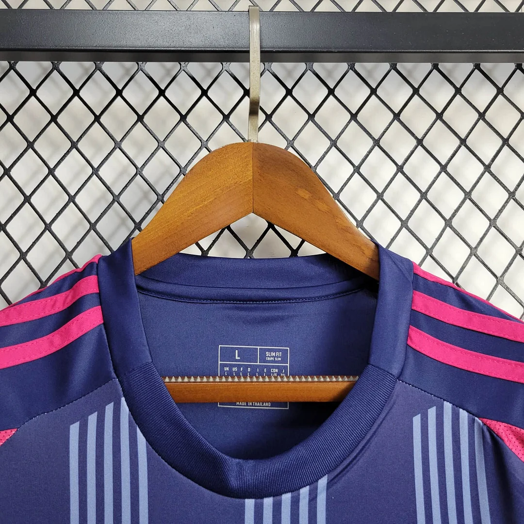 2024/2025 Nottingham Forest Away Football Shirt( Fans Edition )
