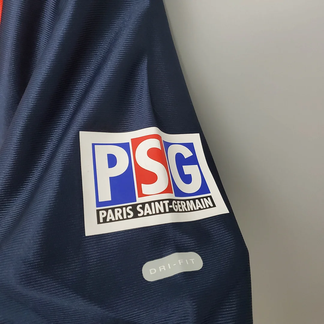2001/2002 Retro Paris Saint-Germain Home Football Shirt