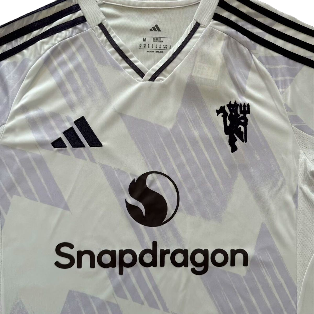 2025/2026 Manchester United Away Football Jersey( Fans Edition )