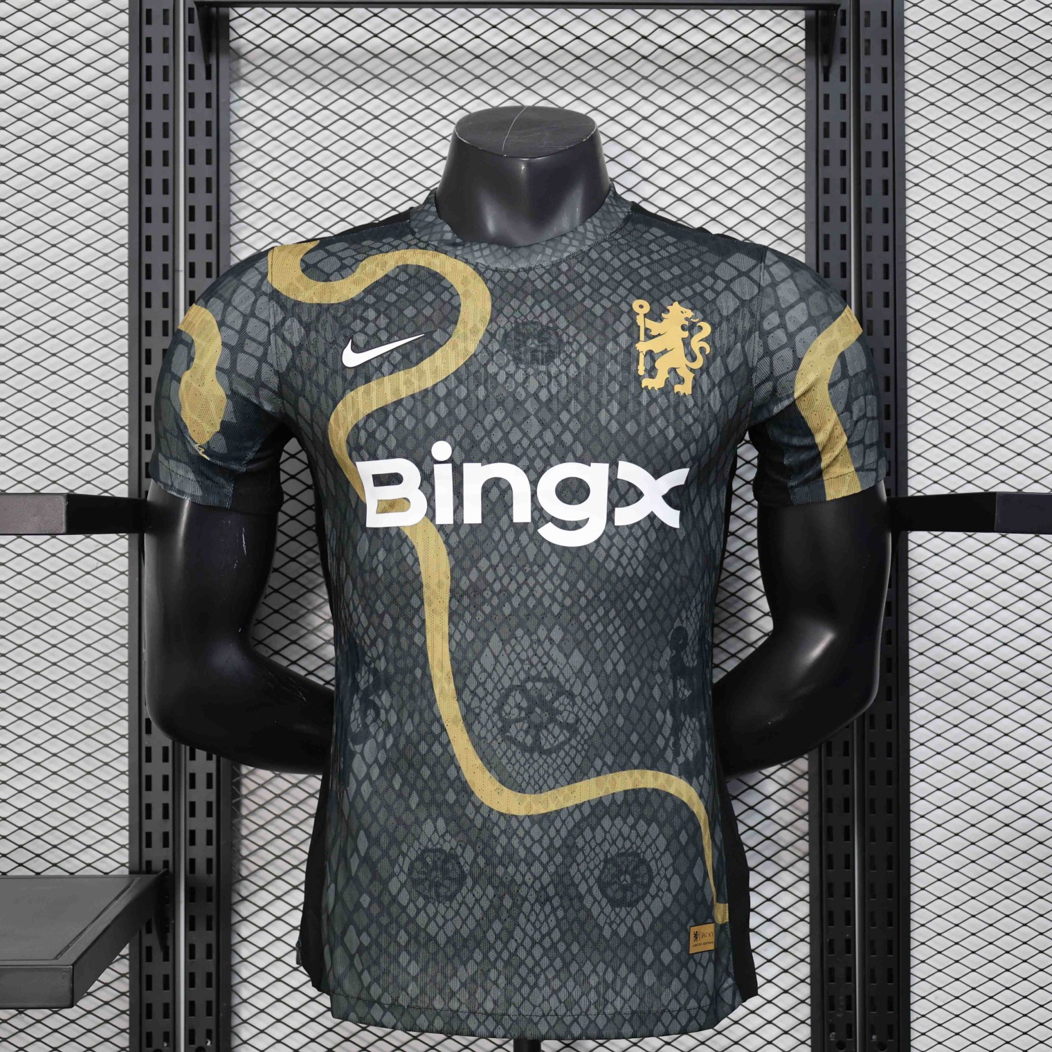 2025/2026 Chelsea Gold Snake Special Edition Football Jersey For Player Version