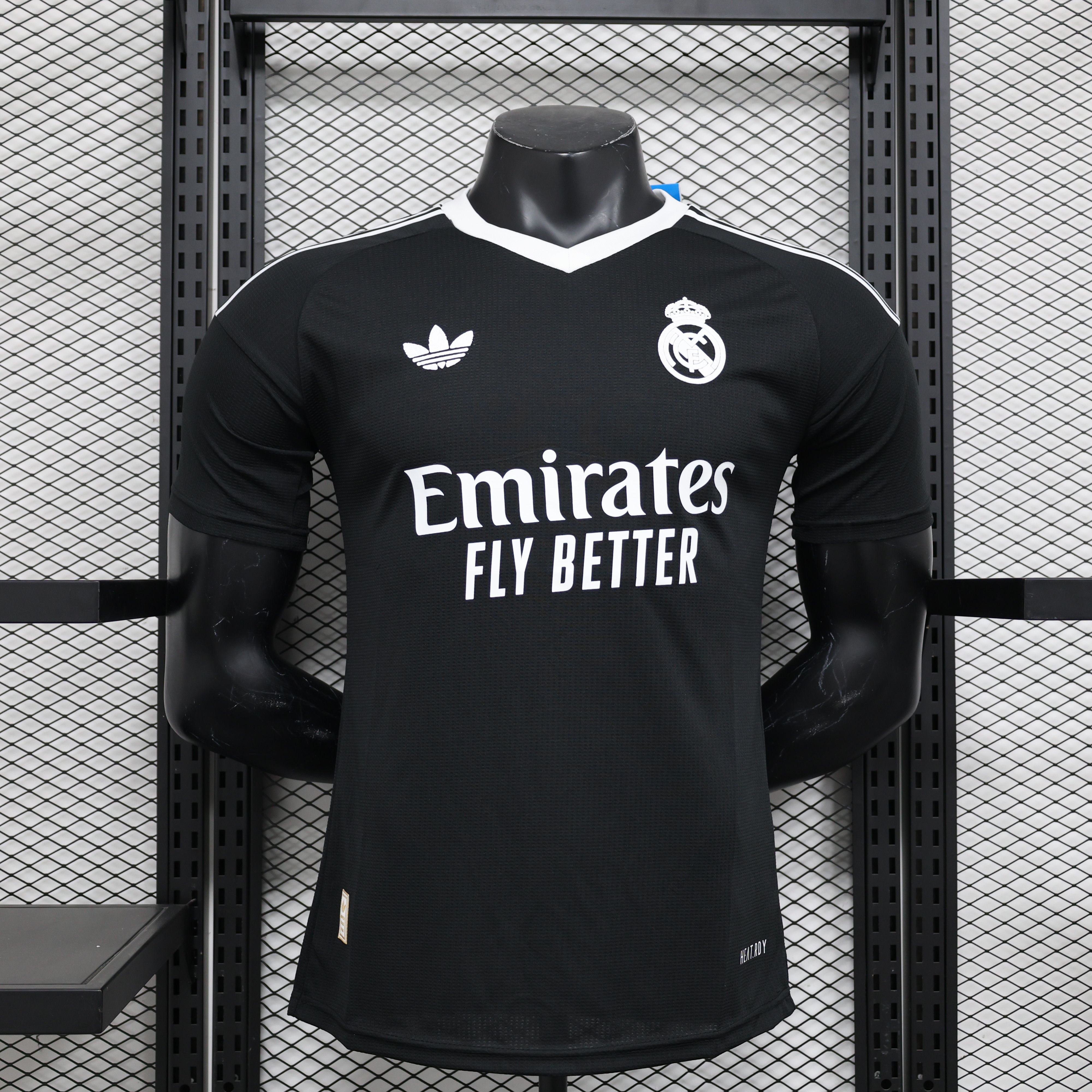 2024/2025 Real Madrid Goalkeeper Black Football Jersey For Player Version