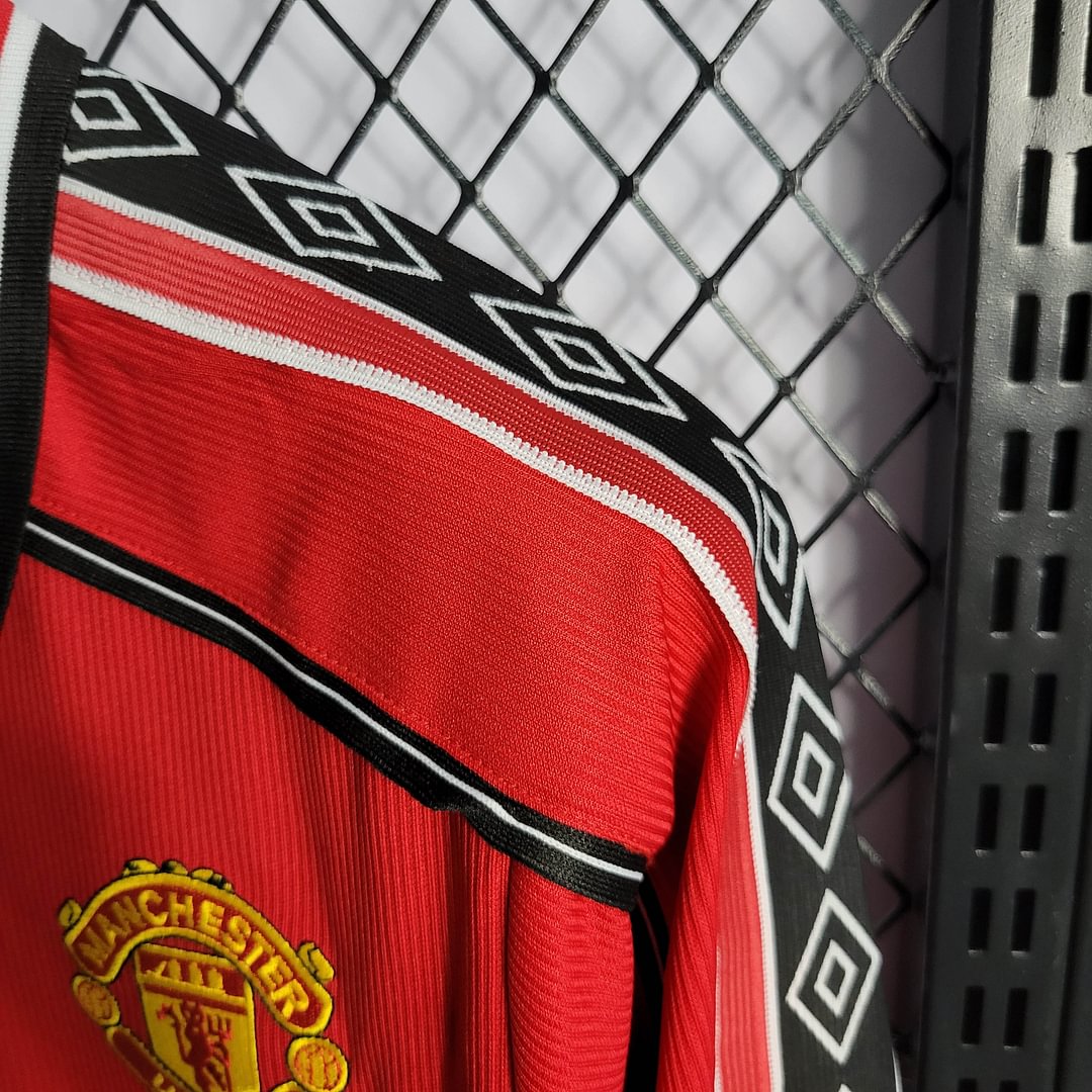 1998/1999 Manchester United Retro Long Sleeve Home Football Shirt
