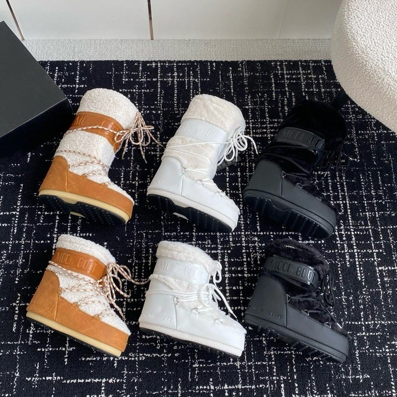 Moon Boot Women's Low cut Strap Snow Boots