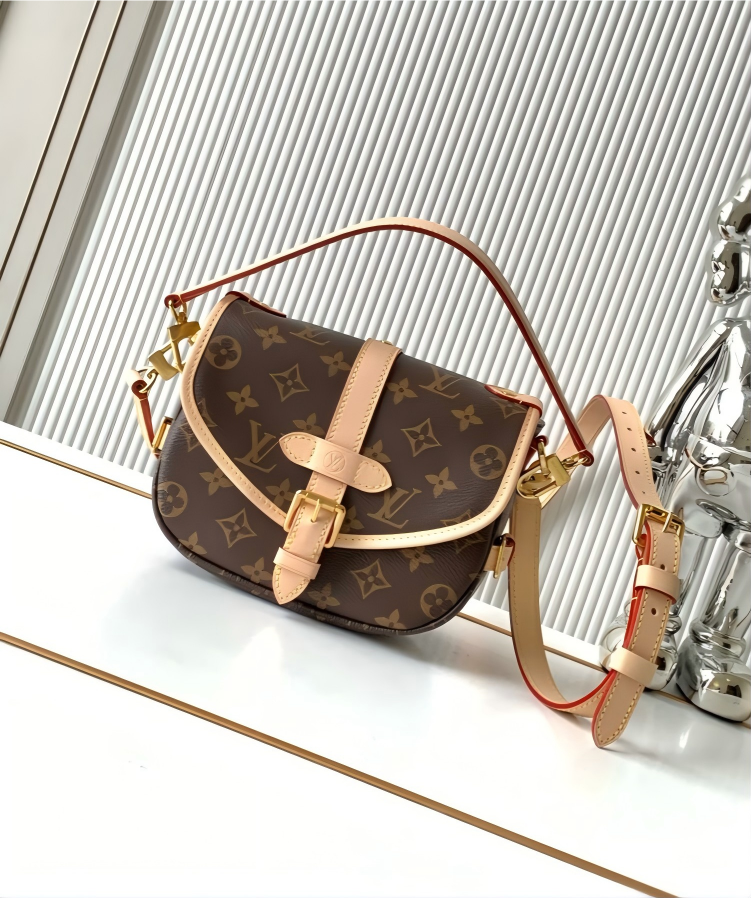Louis Vuitton Saumur BB | Vintage Crossbody Bag | Monogram Canvas
