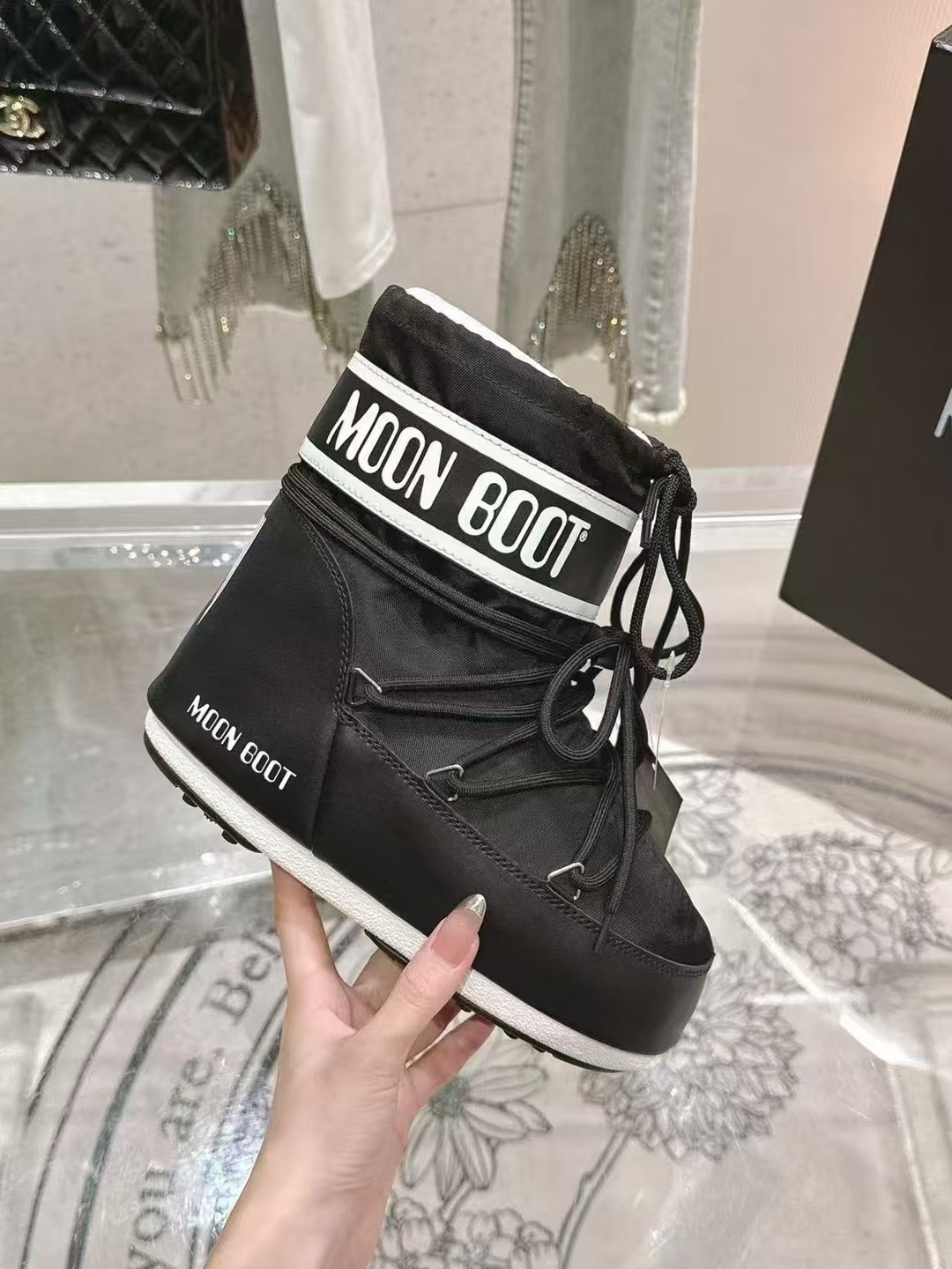 Moon Boot Glance Insulated Unisex Snow Boots