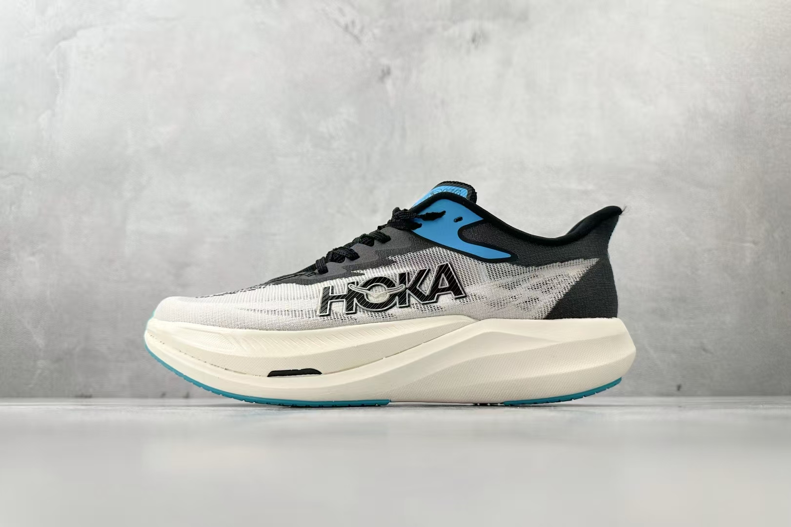 HOKA ONE ONE Rocket X 3 - Carbon Fiber Racing Shoes - Gray Black - Men's/Women's Running Shoes