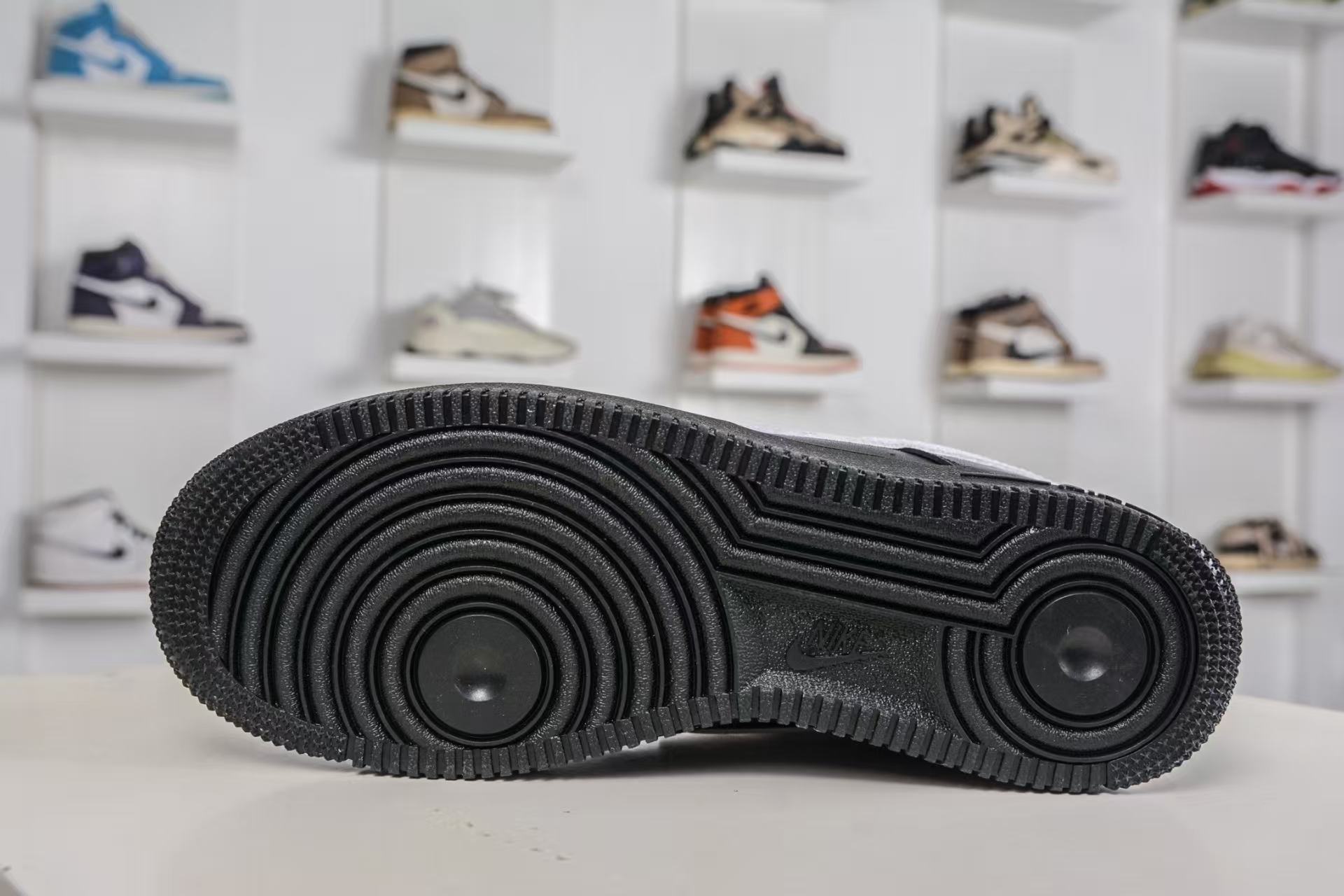 Nike Mens Nike Air Force 1 '07 Trk3