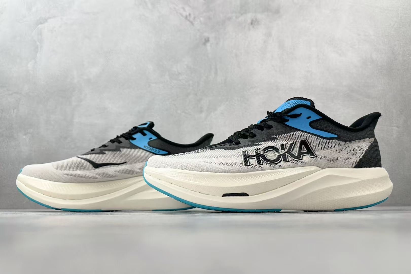 HOKA ONE ONE Rocket X 3 - Carbon Fiber Racing Shoes - Gray Black - Men's/Women's Running Shoes