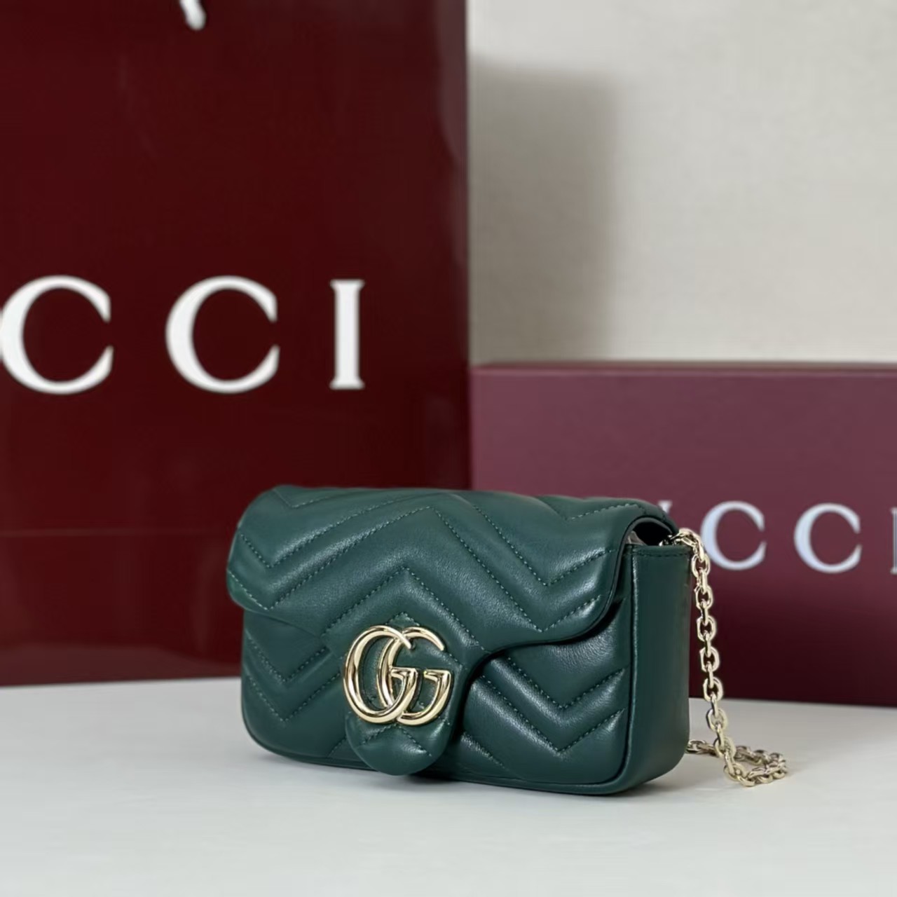 Gucci GG Marmont Mini Shoulder Bag in Green | Chevron-Quilted Napa Leather