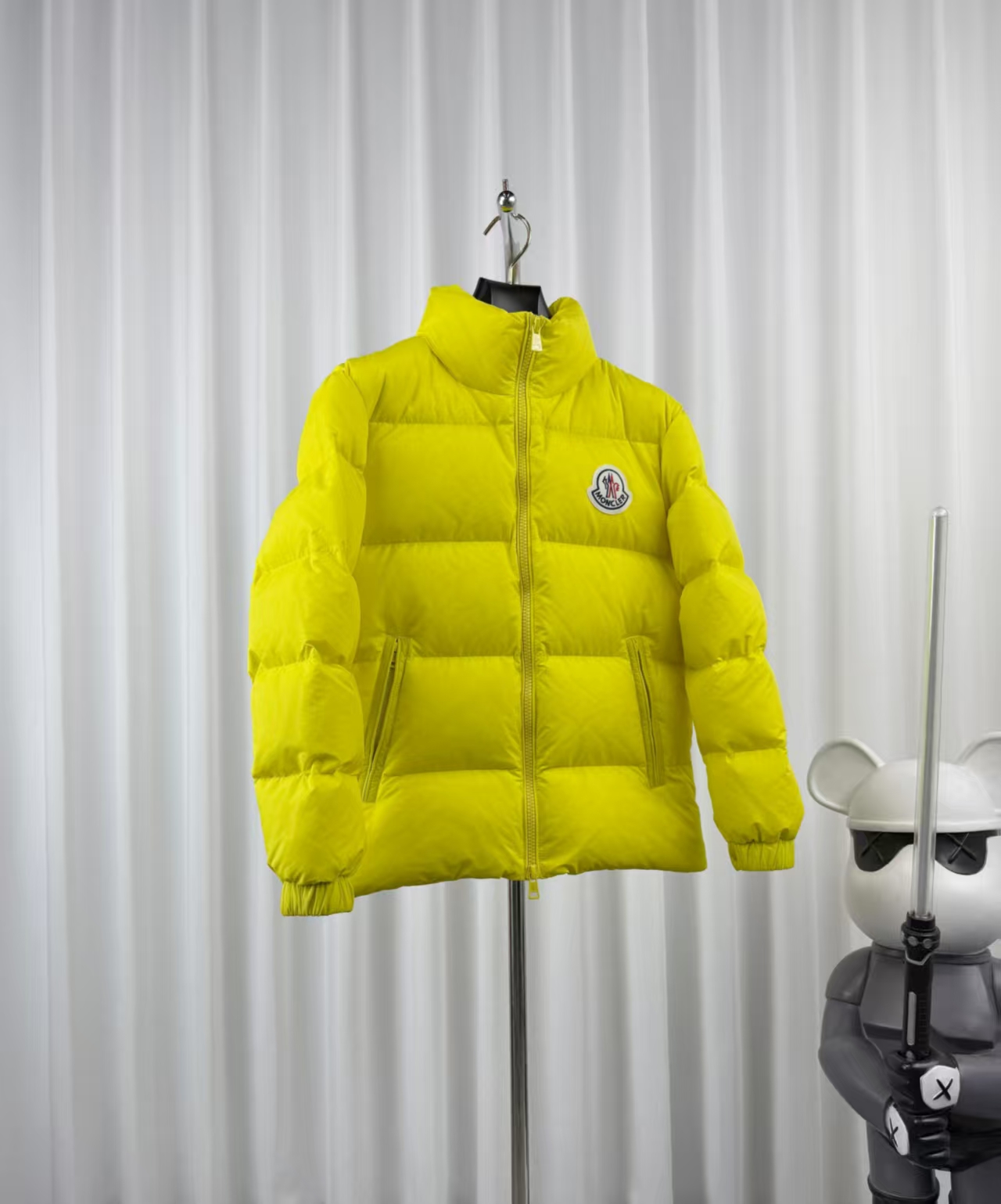 Moncler Citala Vibrant Yellow Short Puffer – Featherlight & Tailored