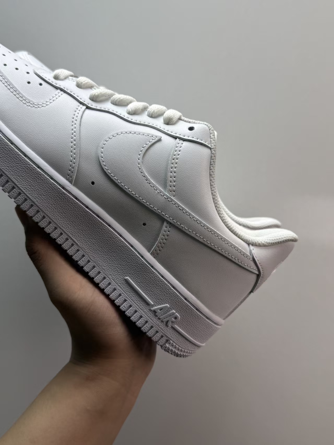 Nike Air Force 1 '07 