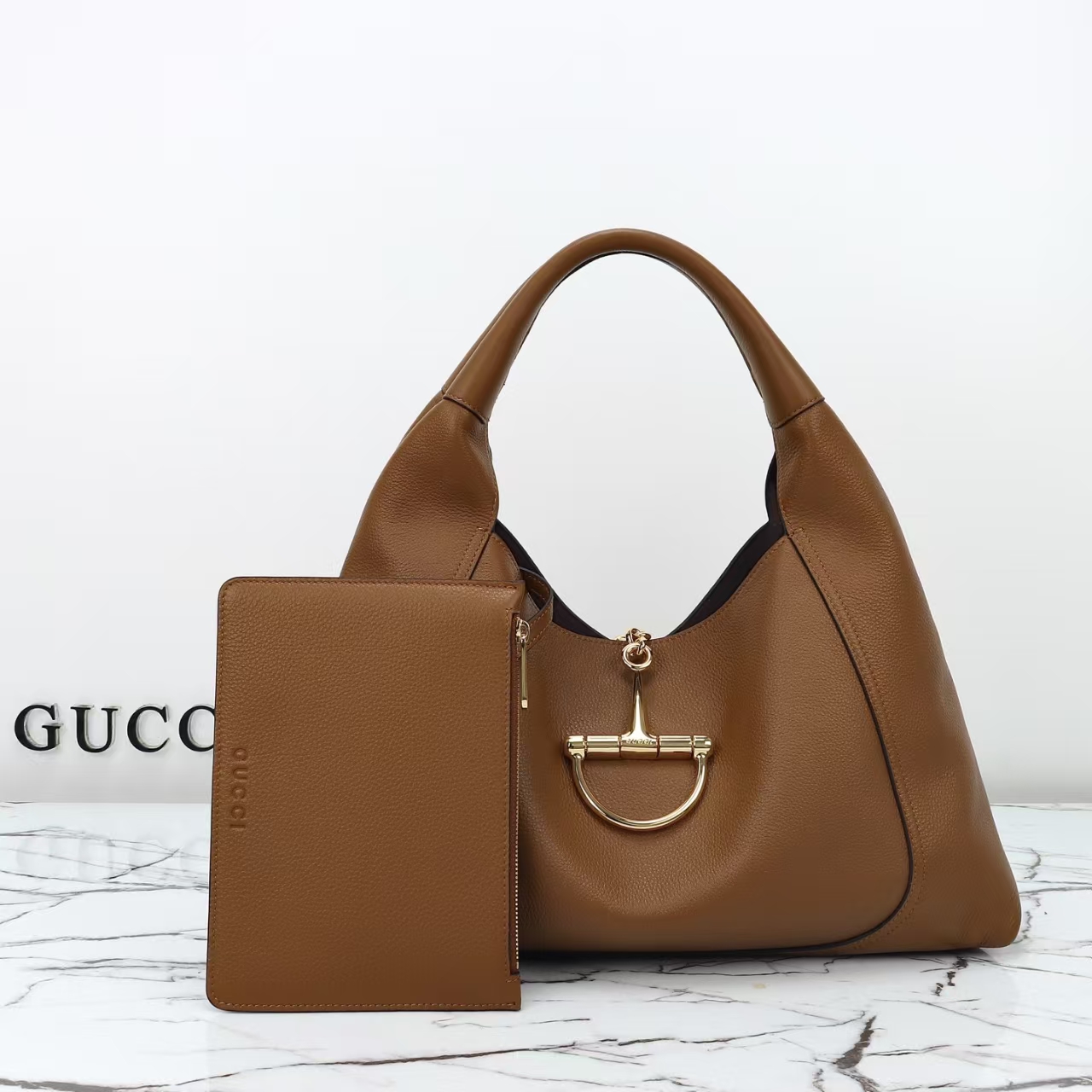 Gucci Softbit Large Shoulder Bag | Oversized Horsebit Closure in Grained Leather