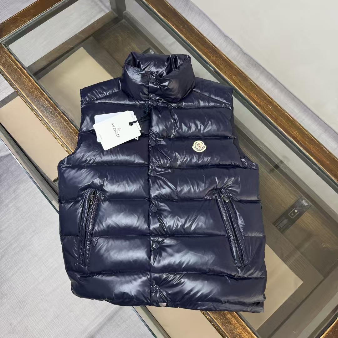 Moncler P360 Navy Blue Down Jacket, Hybrid Design, Lightweight, Water-Resistant
