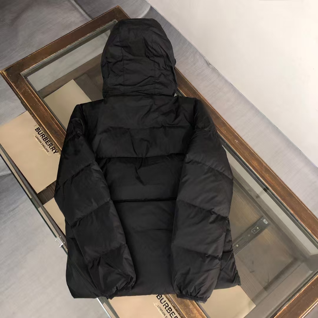 Moncler P410 Black Embroidered Logo Puffer – Urban Luxury Coat