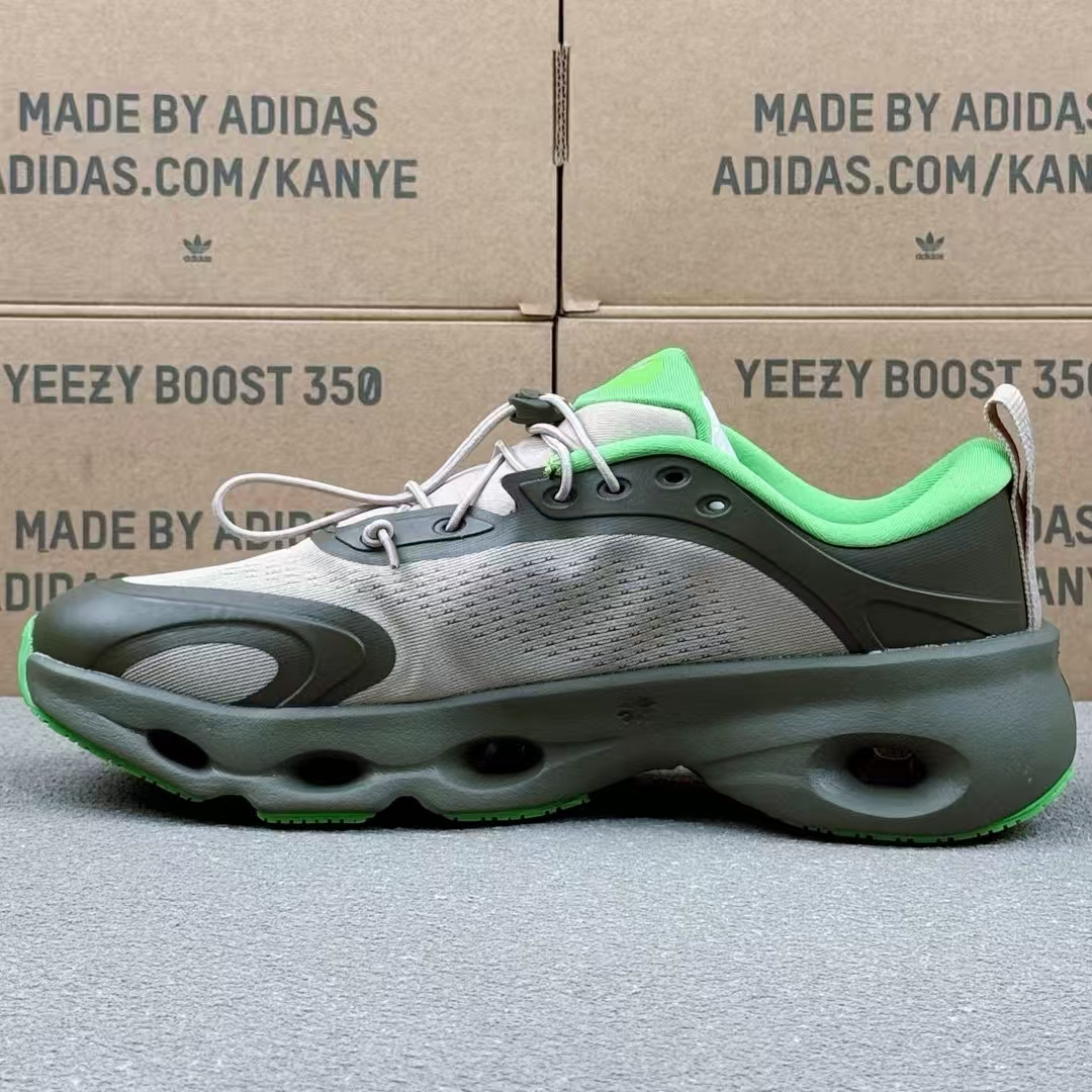 Zendaya × On Cloudzone Moon – Light Grey & Green Performance Running Sneakers