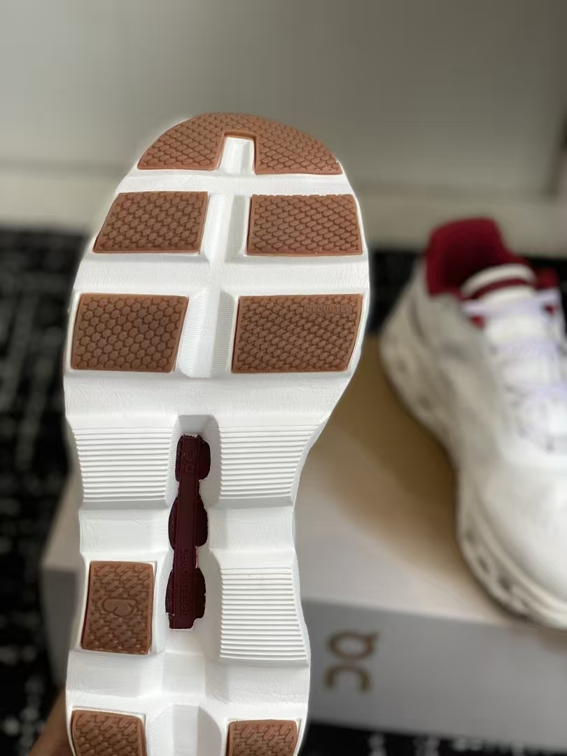 On Cloudmonster – White & Light Grey Breathable Durable Running Shoes