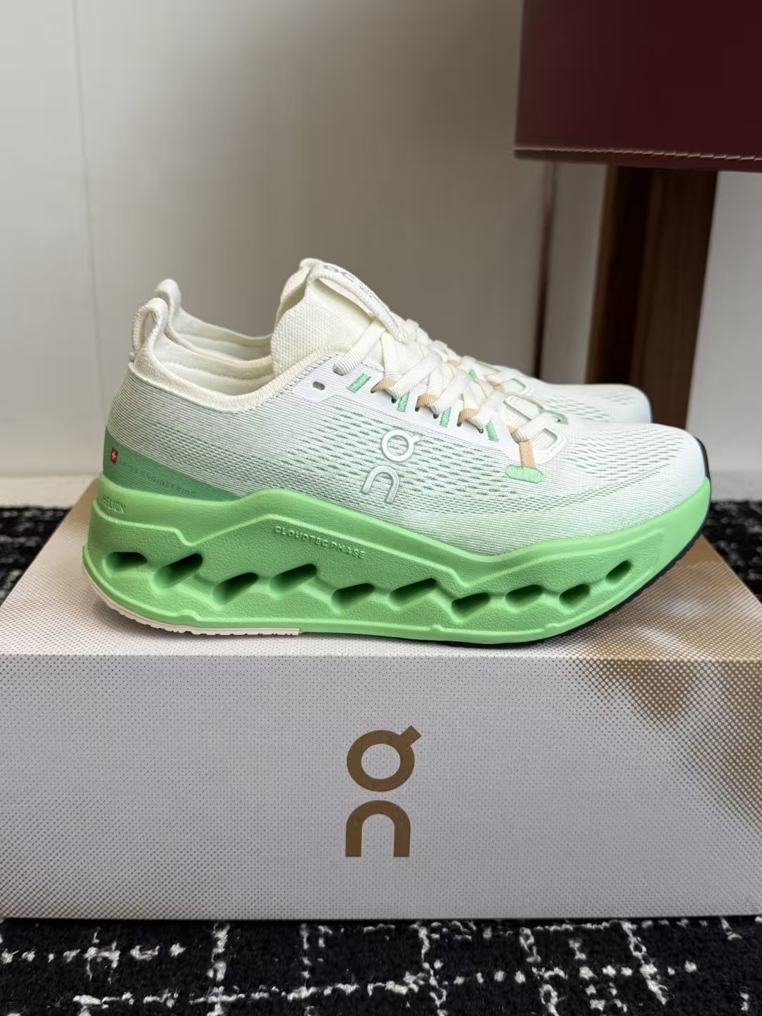 Matching On Cloudmonster Trail 2 Green White – Couple's All-Terrain Adventure Shoes