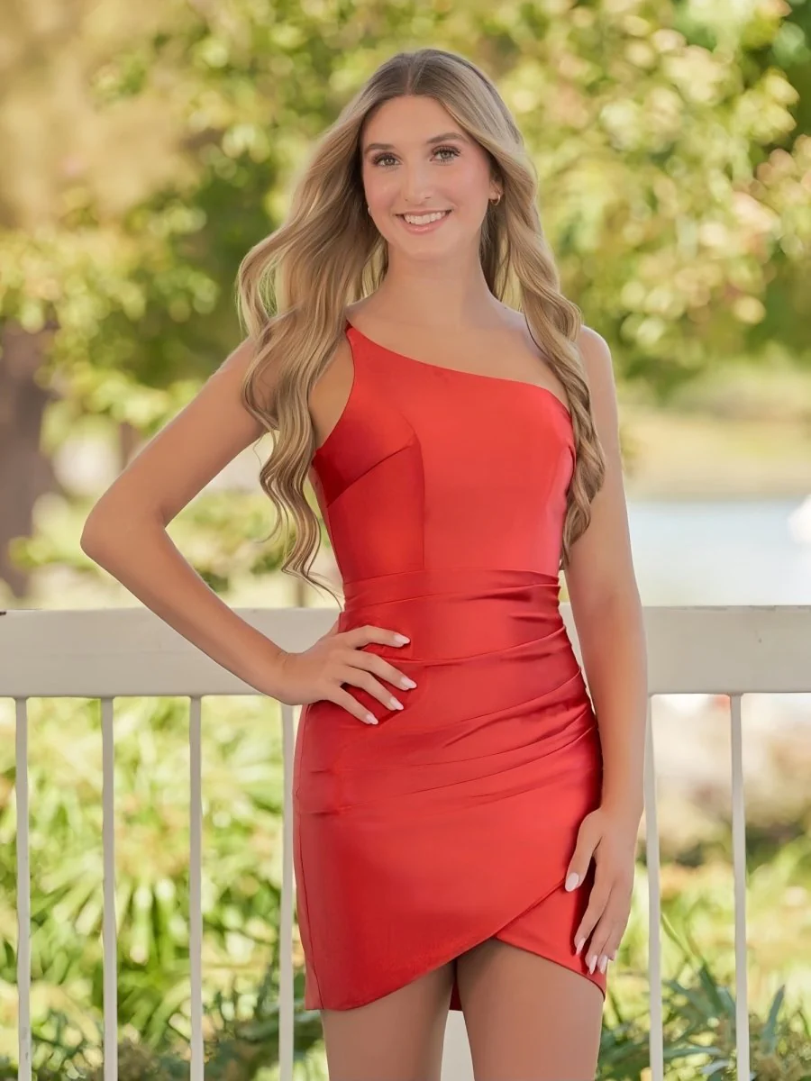 Hazel | Sheath Red One Shoulder Satin Tight Homecoming Dress