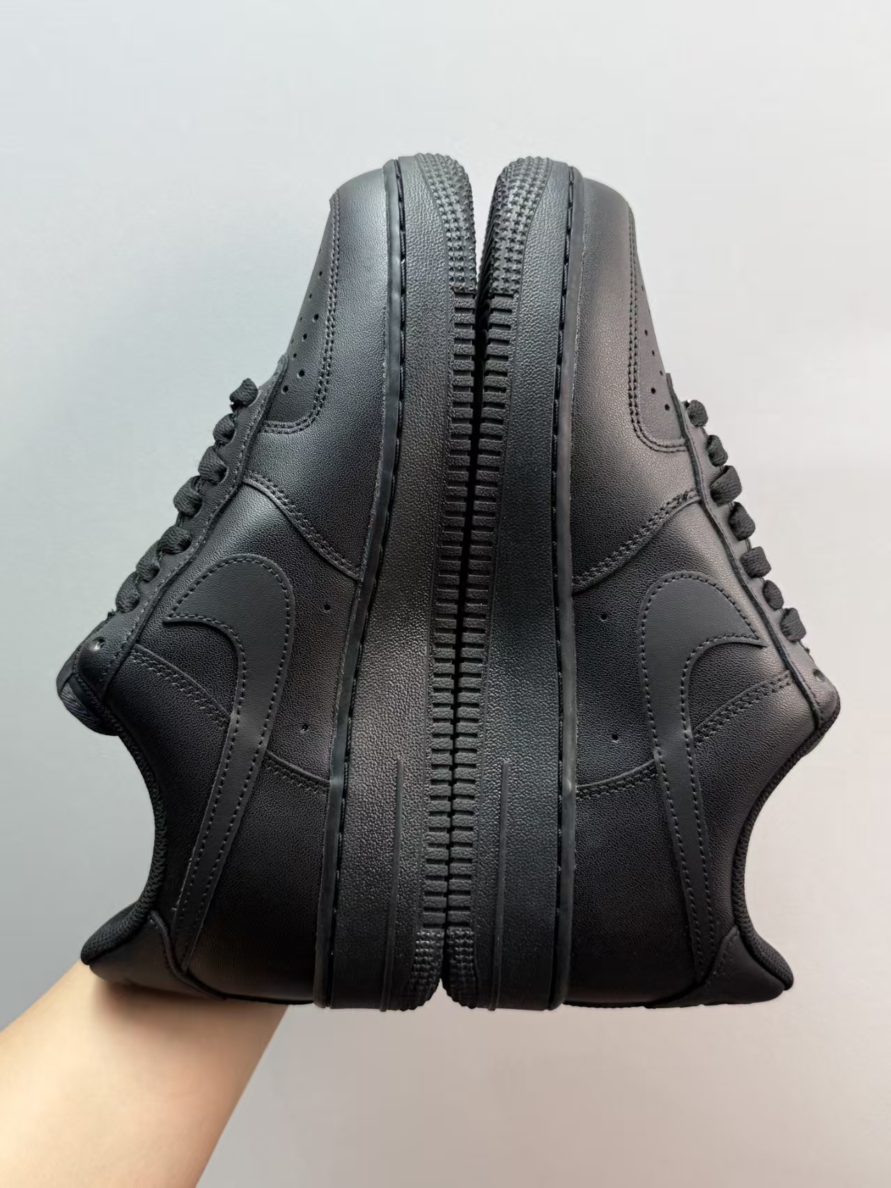 Nike Air Force 1 '07 