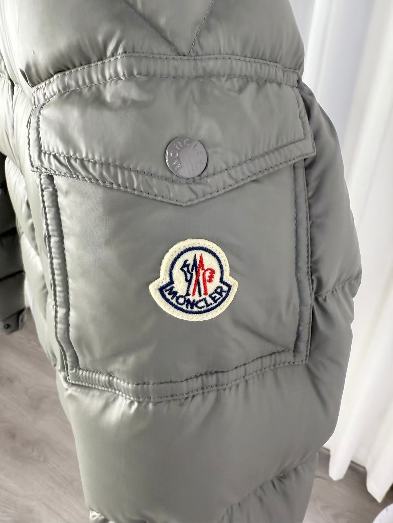 Moncler Maya Grey Cropped Down Jacket – Windproof & Insulated
