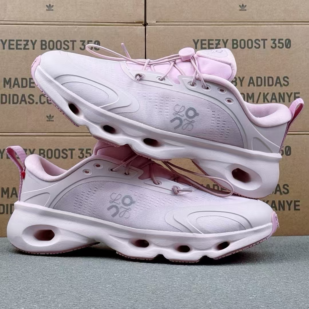 Zendaya × On Cloudzone Moon – Light Grey Performance Running Shoes