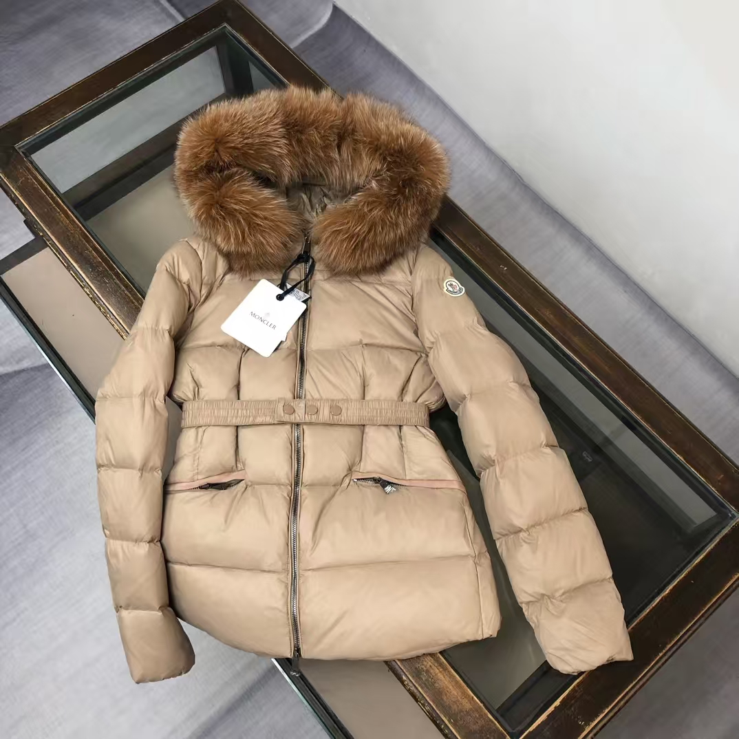 Moncler Boed P520 Khaki Short Puffer – Women's Belted Waist & Fox Fur Trim