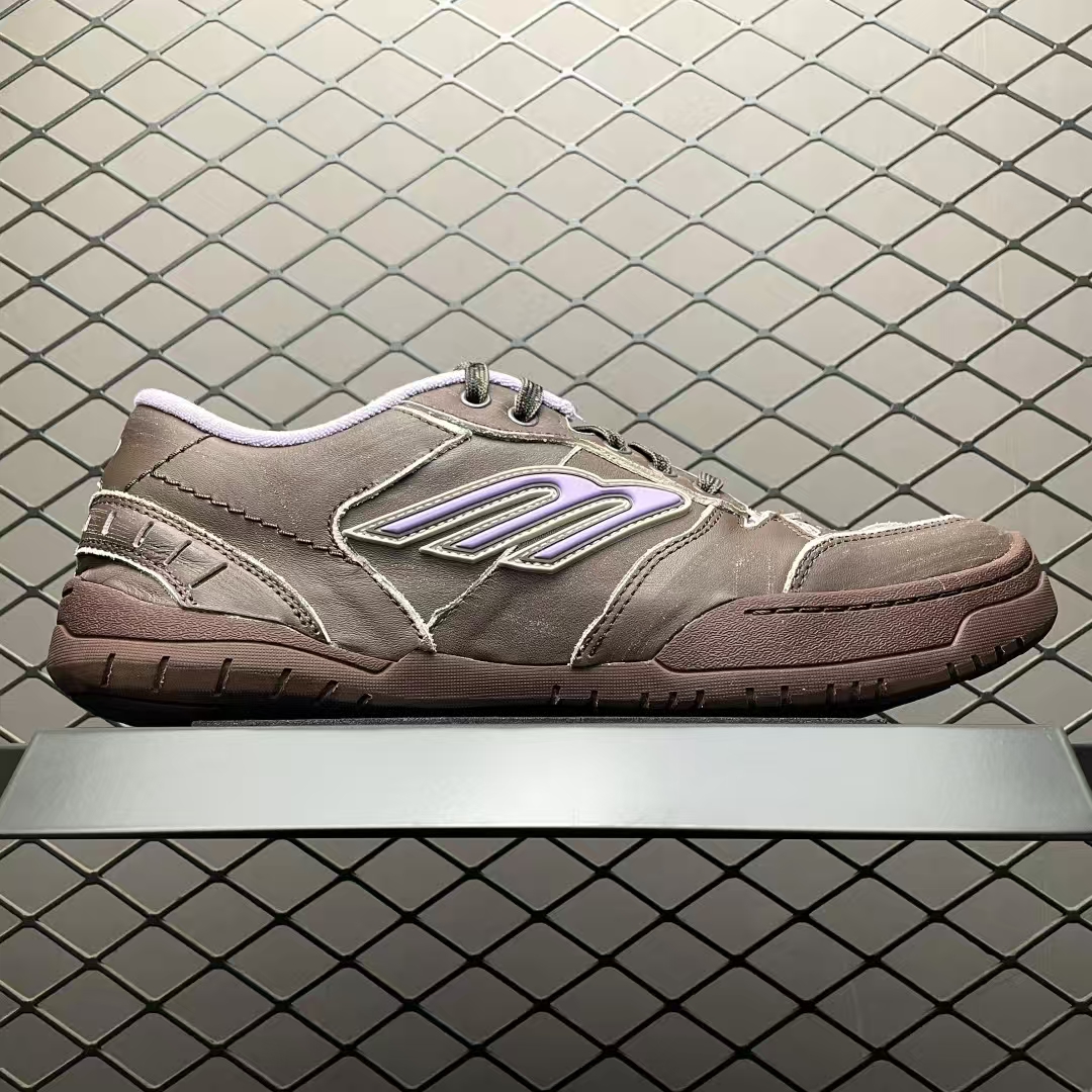 Balenciaga Hamptons Brown Calfskin Loafers – Round Toe Casual Luxury