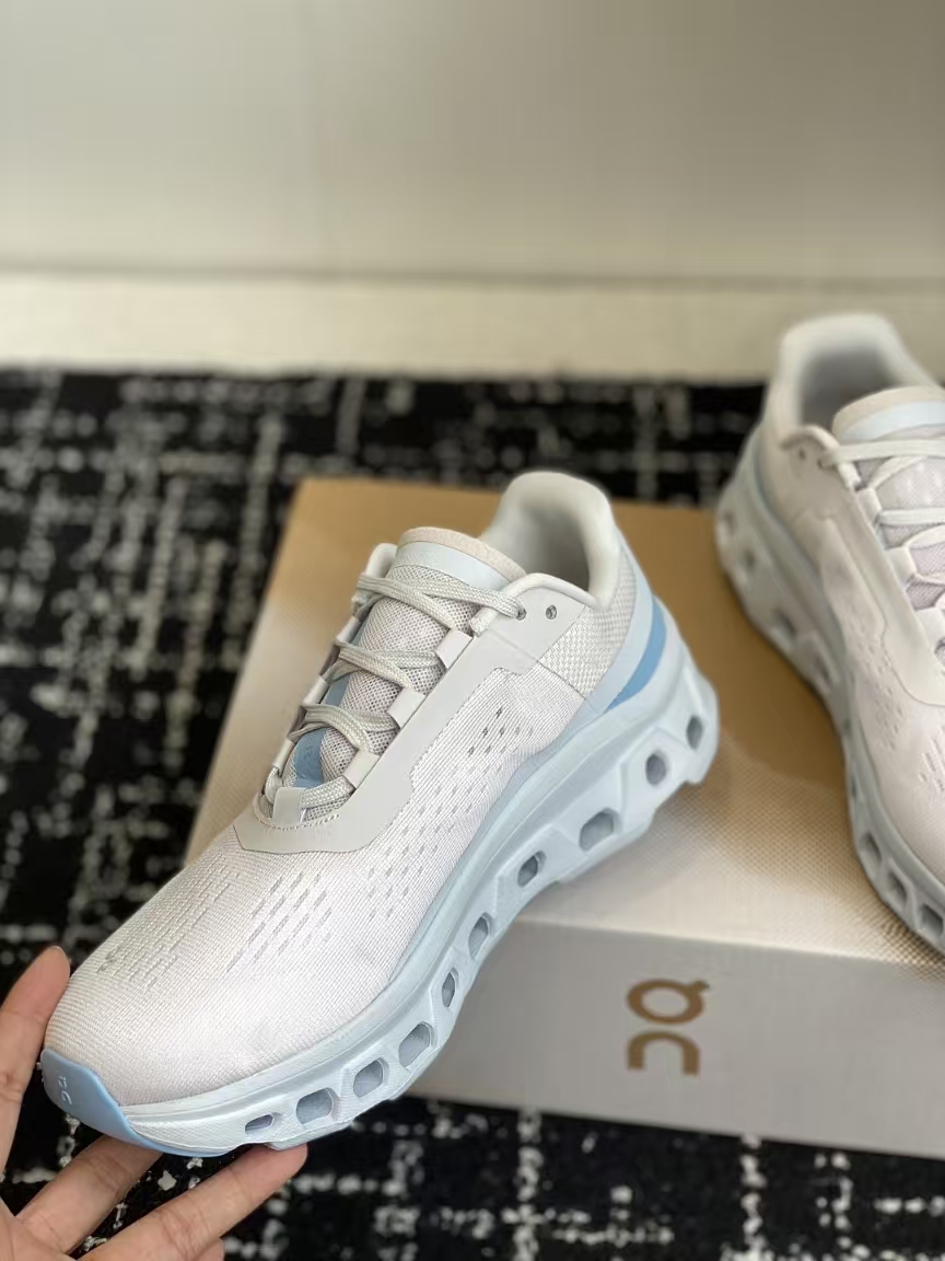 On Cloudmonster – Light Grey Breathable Durable Running Shoes with CloudTec