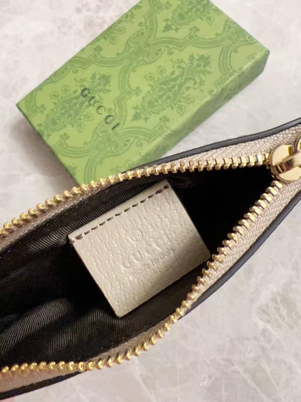 Gucci Ophidia Key Case | Beige & Oatmeal GG Supreme Canvas with Key Hook