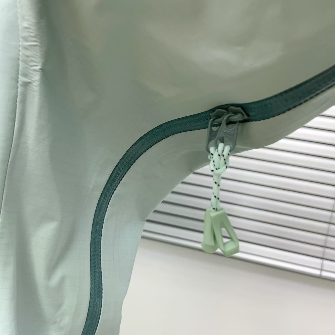 KAILAS Mint Green Lightweight Hardshell – Waterproof Windproof Hooded Technical Shell