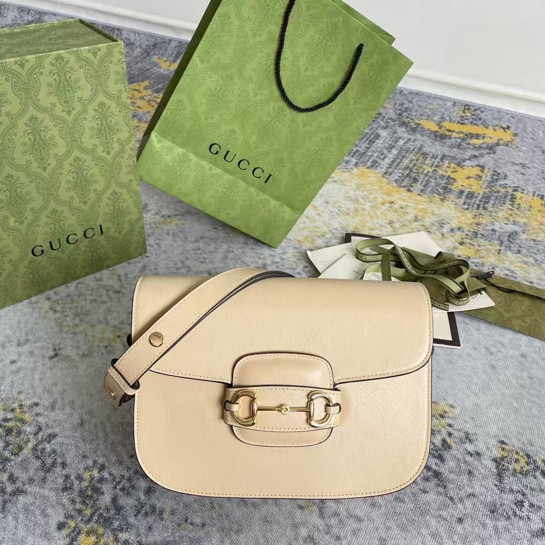 Gucci Horsebit 1955 Medium Shoulder Bag in Oatmeal | Calfskin Leather with Signature Horsebit