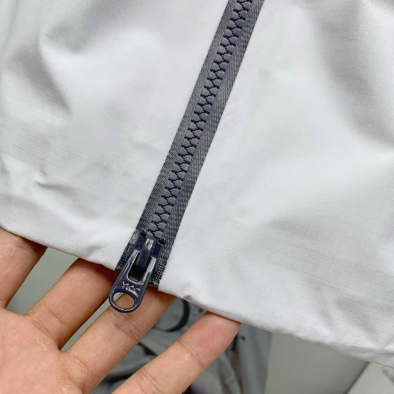 KAILAS Grey Hooded Hardshell Jacket – Lightweight, Windproof & Waterproof with Embroidery