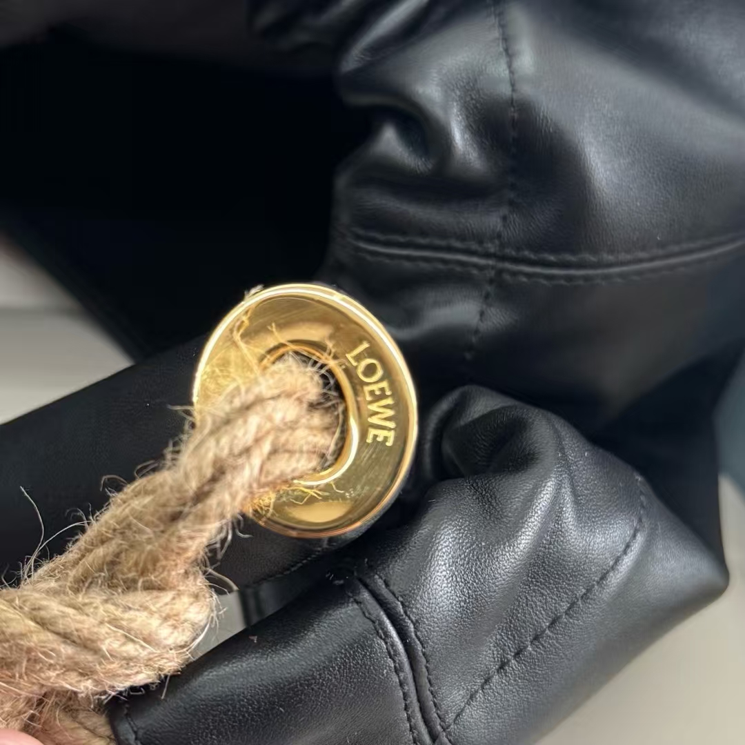 LOEWE Oversized Squeeze Bag - Black, Natural Calfskin & Pleated Design