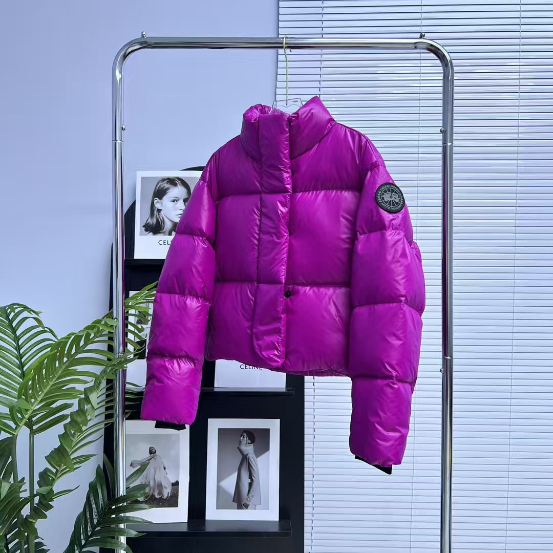 Canada Goose Fuchsia Short Puffer Jacket – Lightweight Urban Down