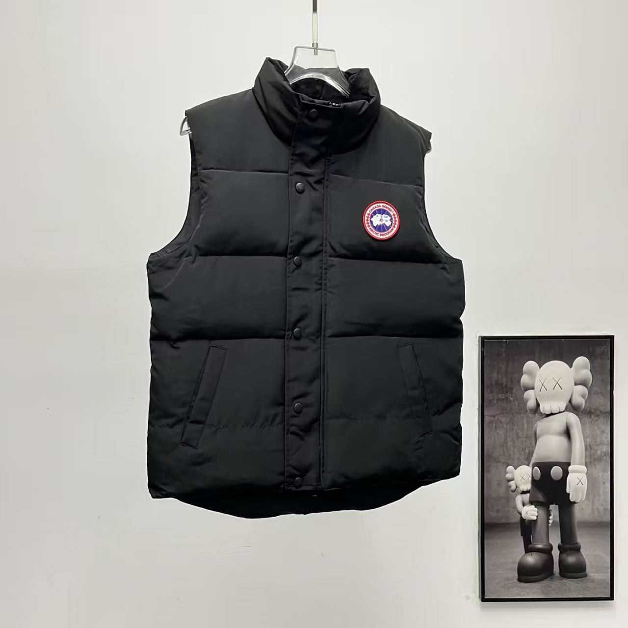 Canada Goose GARSON Black Vest Red Label – Diagonal Pocket Stand Collar Edition