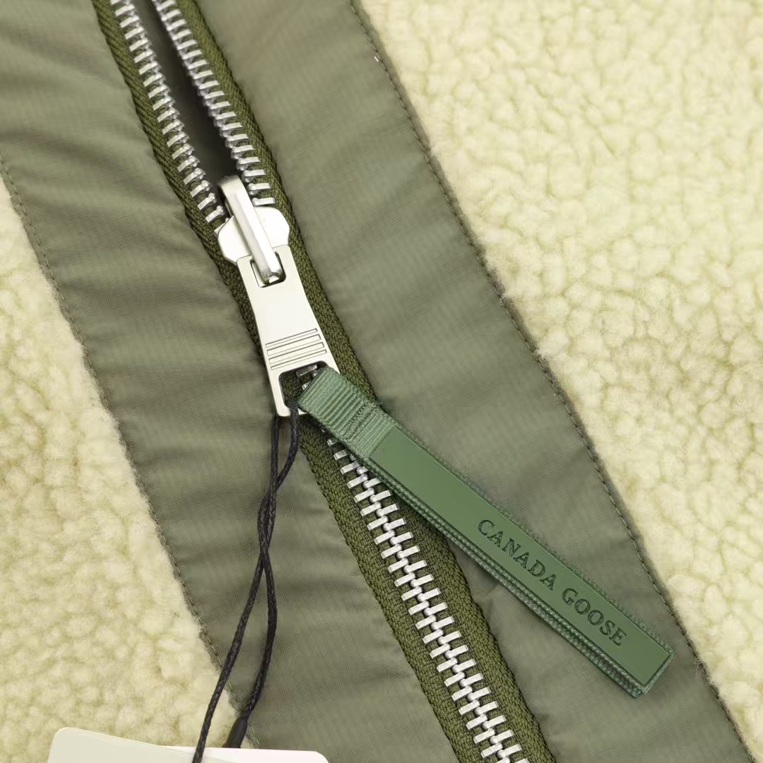 Canada Goose Reversible Lambswool Zip Jacket in Beige