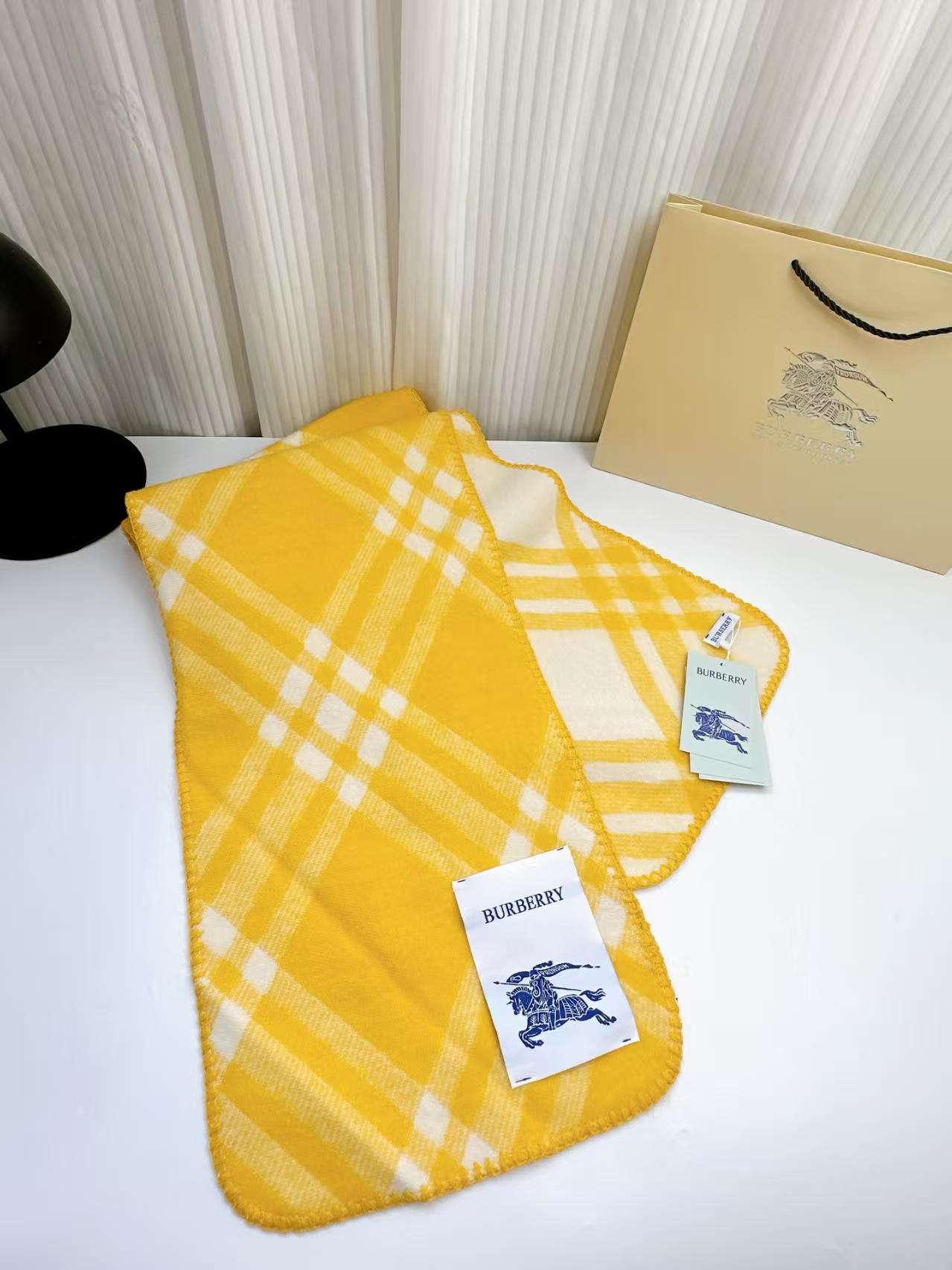 BURBERRY Yellow Check Wool Scarf