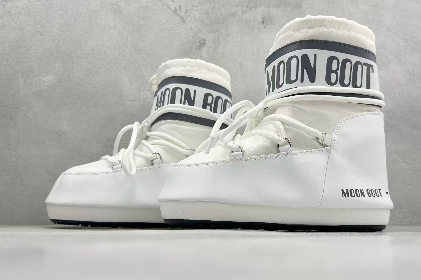 Moon Boot Lace-Up Nylon Snow Boots in White – Retro Winter Style