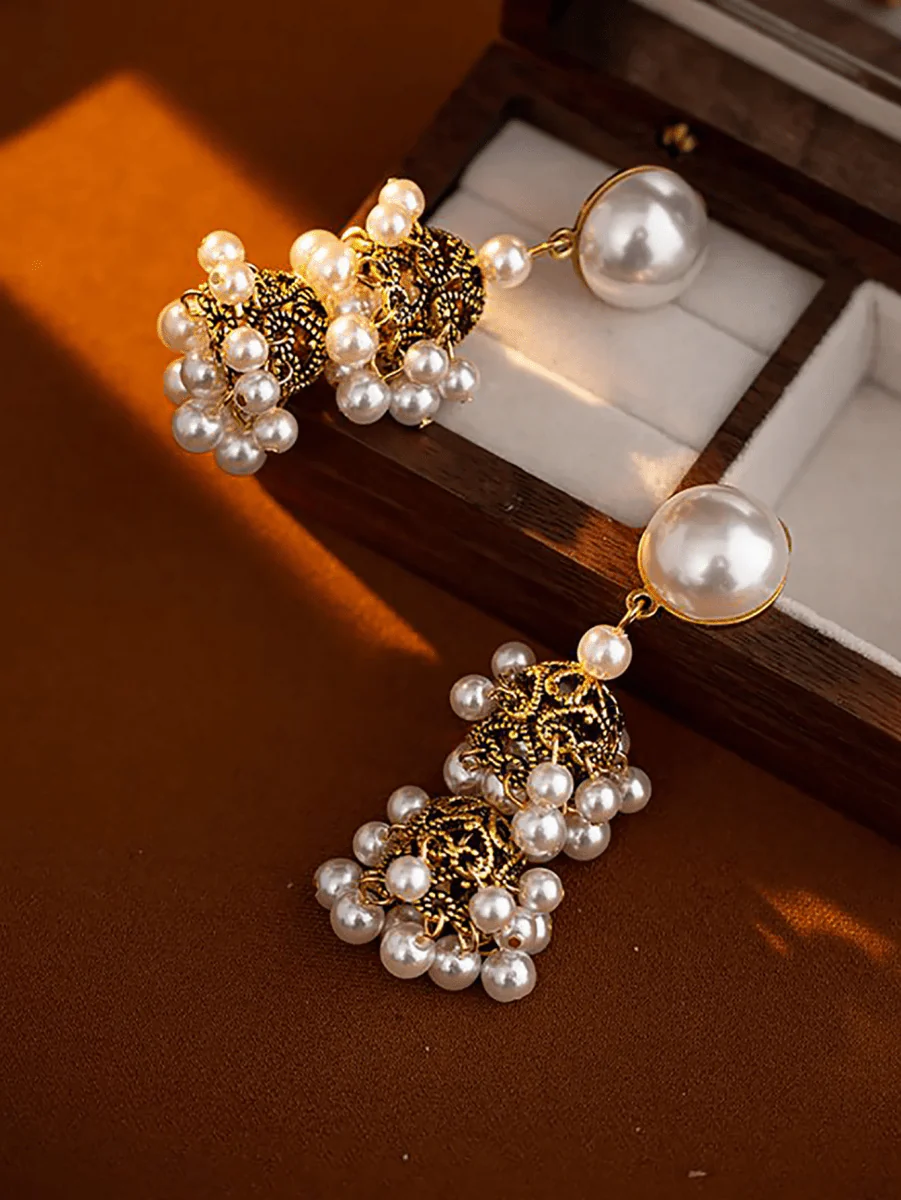 Golden Vintage Dangle Tassel Pearl Earrings