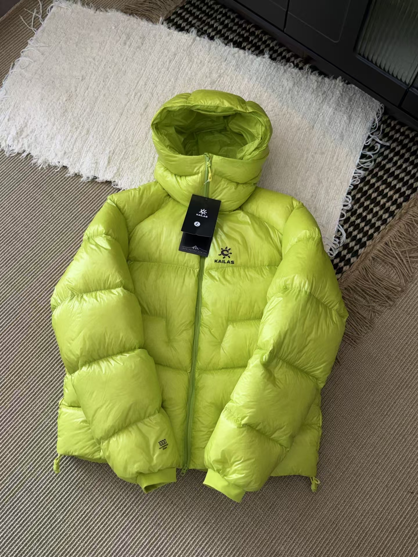 KAILAS 5000GT Outdoor Down Jacket in Lemon Yellow – Comfortable & Windproof