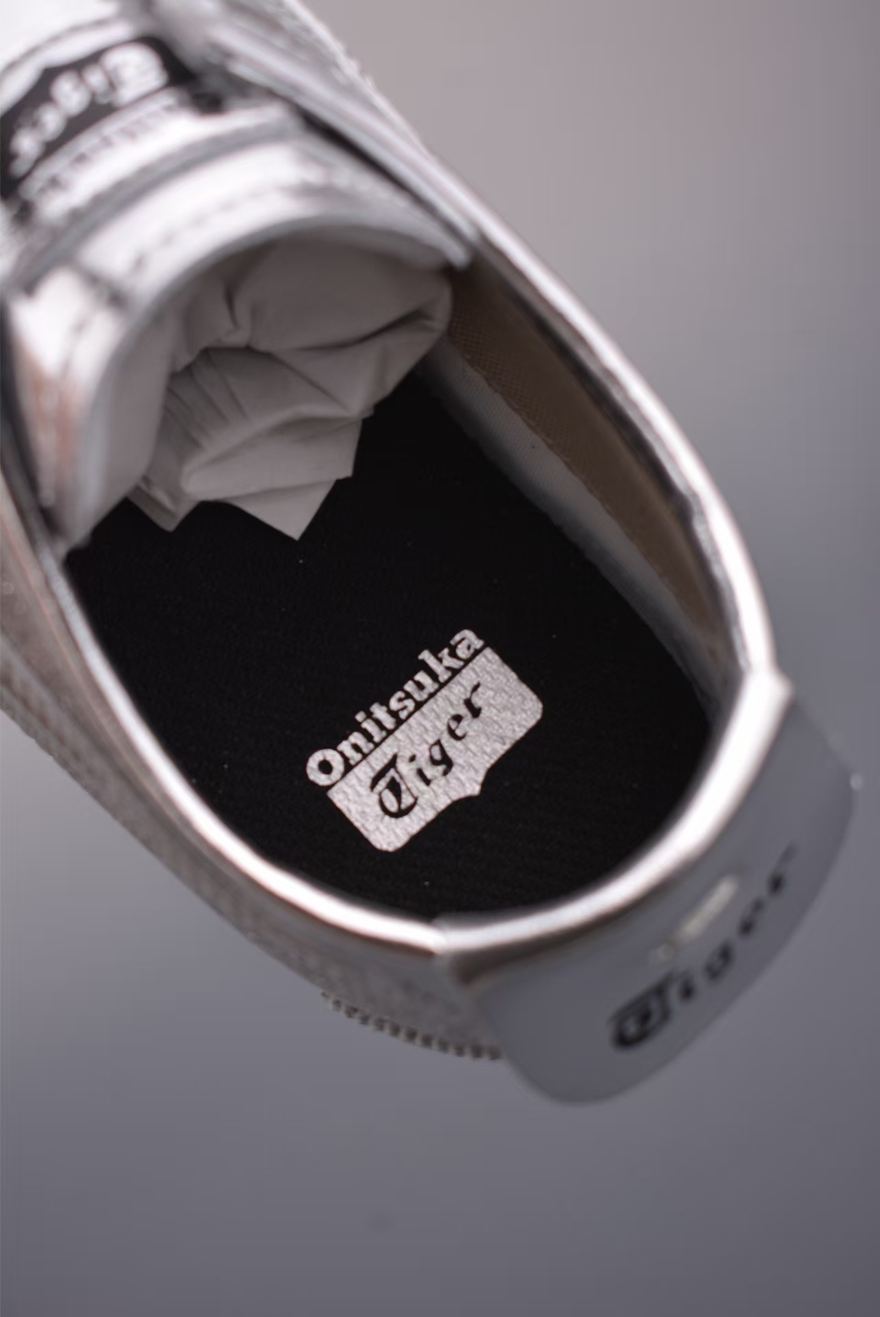 ASICS Onitsuka Tiger Mexico 66 NM in Vivid Pink – Hand-Dyed Retro Sneakers