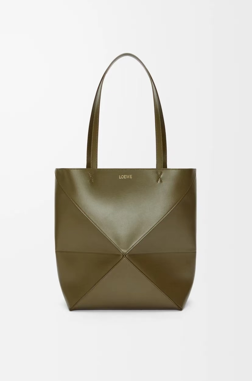 LOEWE Medium Puzzle Fold Bag in Deep Khaki Green Glossy Calfskin
