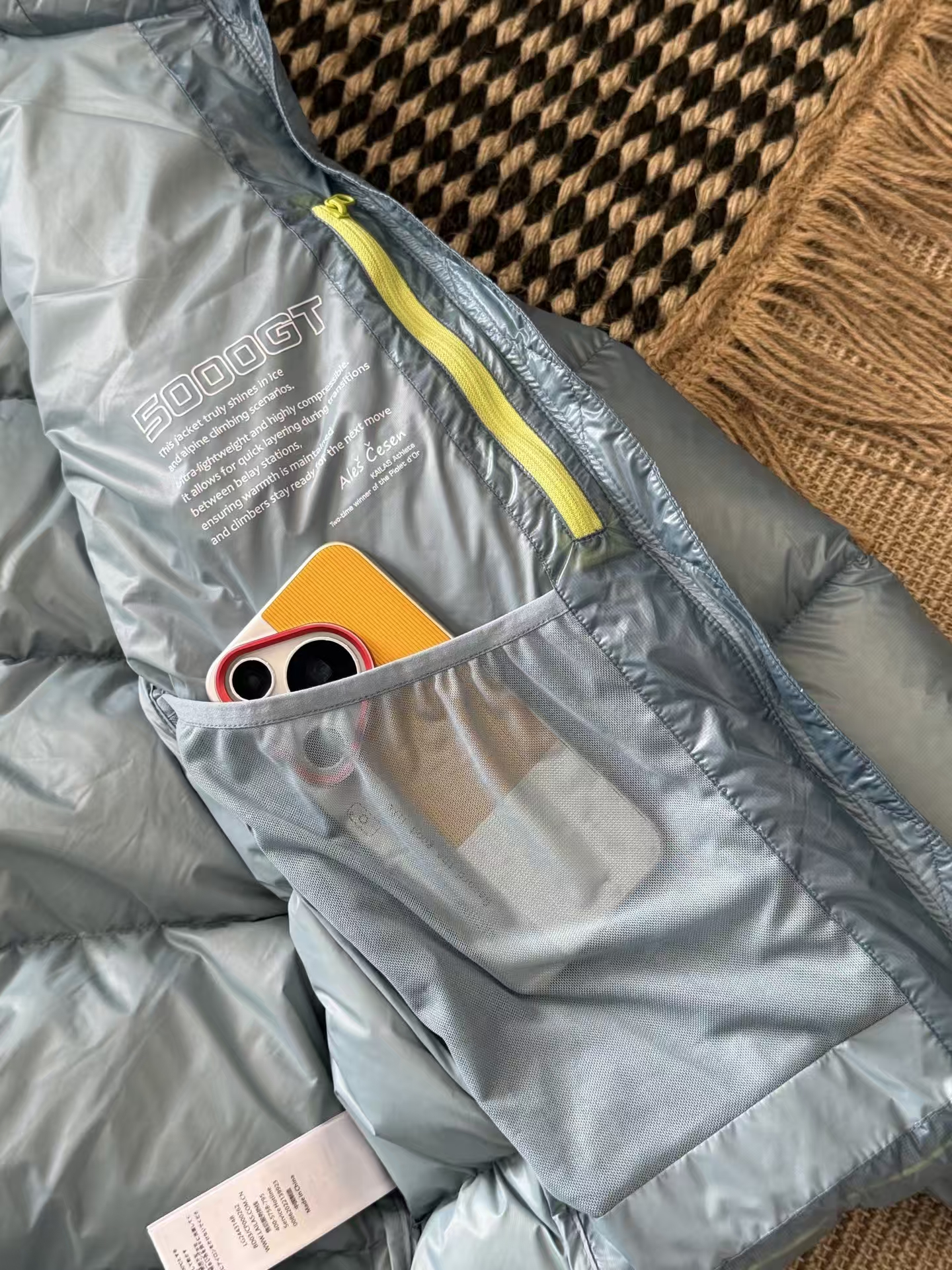 KAILAS 5000GT Lime Green Windproof Down Jacket – High-Vis Alpine Comfort