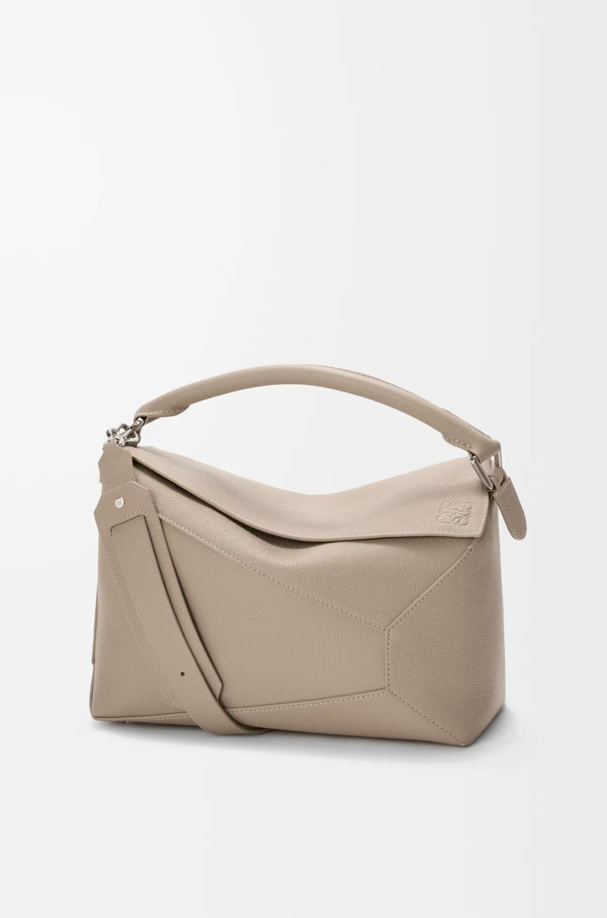 LOEWE Medium Puzzle Edge Bag in Clay Soft Grained Calfskin
