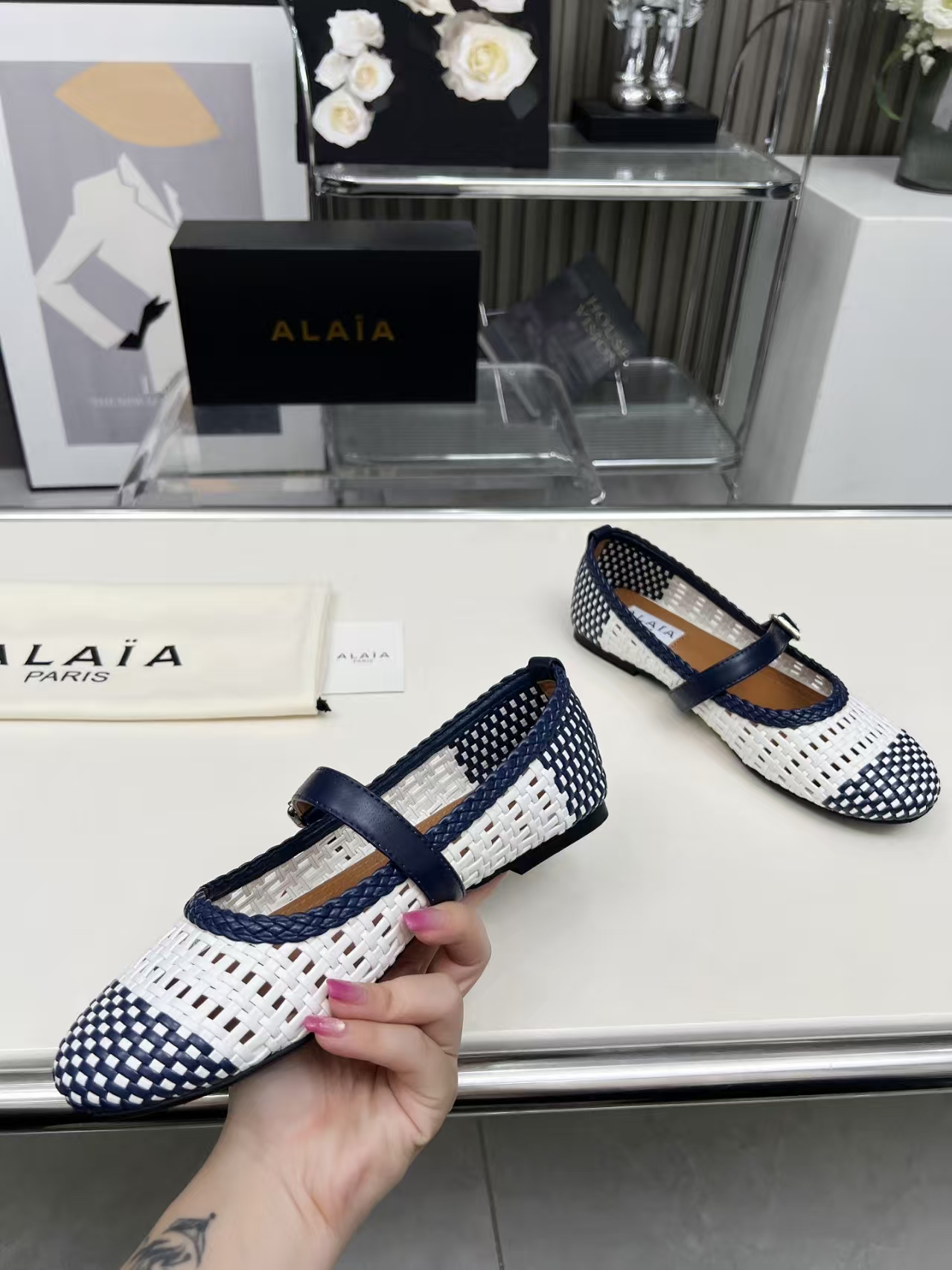 Alaïa New Arrival White & Navy Woven Leather Flats | Women's Cut-Out Slip-On Shoes